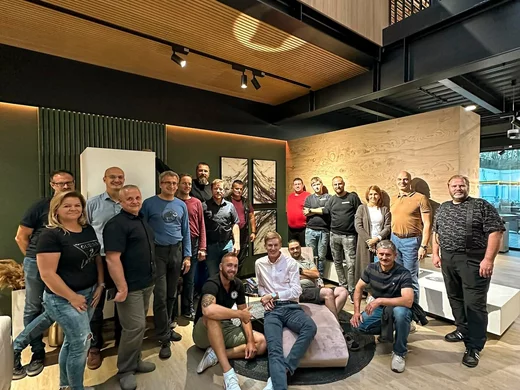 Minulý týždeň sme sa zúčastnili skvelého produktového školenia CB-tec v J&R Inspire, spol. s r.o., kde nám predstavili ich novinky ako napríklad Krbové akumulačné piecky Neocube S, malé akumulačné pece Monolith, modulové krby alebo záhradné zostavy aj s ich praktickou ukážkou. 🔥 Minulý týždeň sme sa zúčastnili skvelého produktového školenia CB-tec v J&R Inspire, spol. s r.o., kde nám predstavili ich novinky ako napríklad Krbové akumulačné piecky Neocube S, malé akumulačné pece Monolith, modulové krby alebo záhradné zostavy aj s ich praktickou ukážkou. 🔥